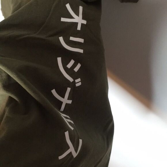 Adidas Originals Olive Green T-Shirt Size Small - Picture 6 of 8